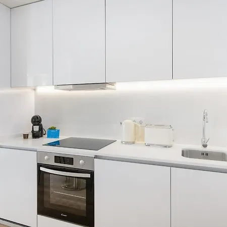 Glow I 111 Collection * Oporto