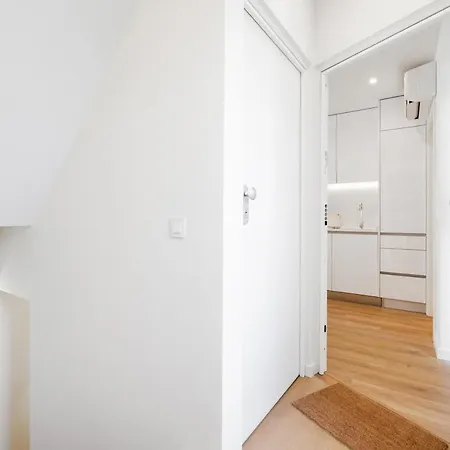 Glow I 111 Collection * Oporto