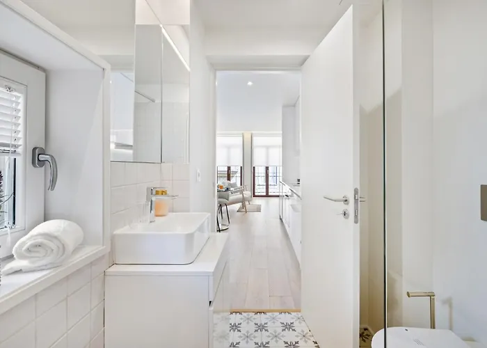 Glow | 111 Collection Apartment