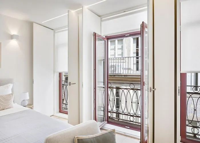 Glow | 111 Collection * Πόρτο