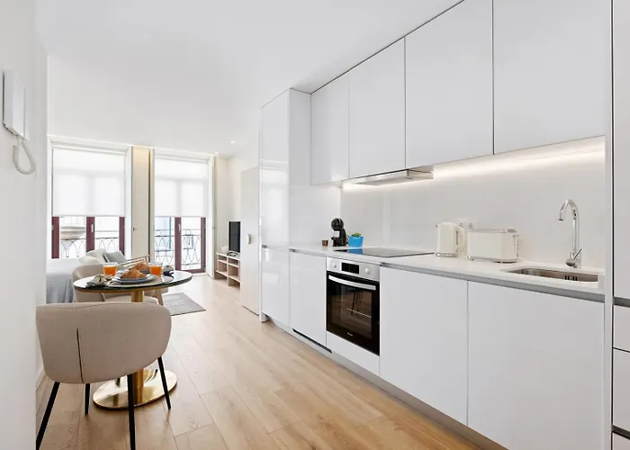 Glow | 111 Collection Porto