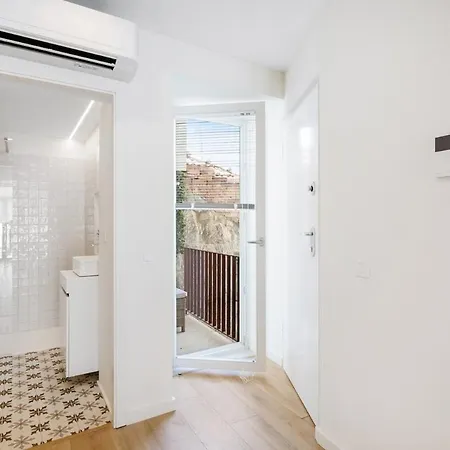 Daire Glow I 111 Collection